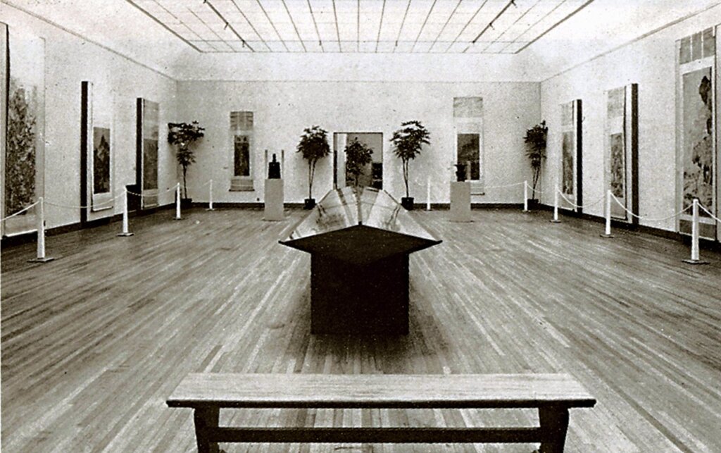 1961年美國「中國古藝術品」巡迴展於大都會藝術博物館陳列室。