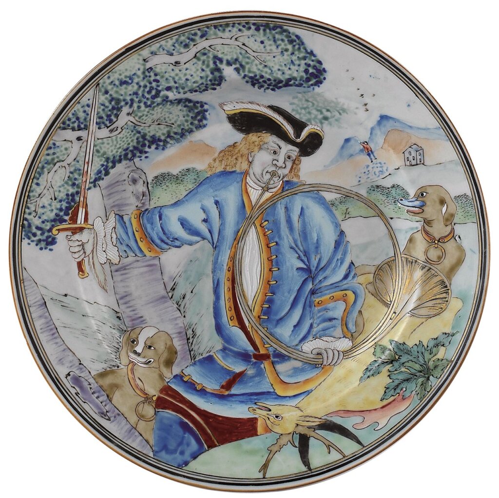 清代乾隆朝約1740年〈釉上粉彩描金瓷盤〉。