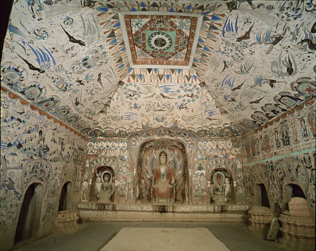 北魏（535～556）第285窟室內景觀。攝影╱Wu Jian。©Dunhuang Academy。