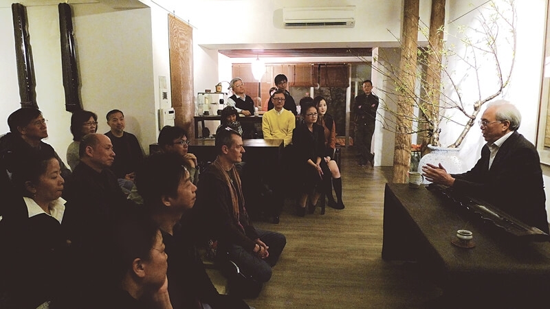 2011年古琴家龔一講座音樂會。圖︱等閑琴館
