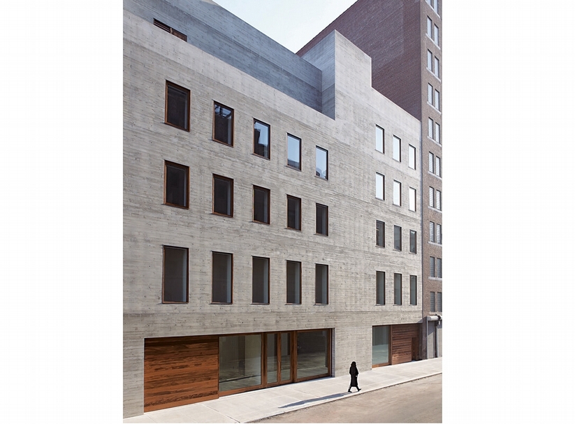 Exterior view of David Zwirner’s new building, at 537 West 20th Street, New York. Photo by Jason Schmidt © 2013 David Zwirner, New York/London Download full resolution image 圖|卓納畫廊