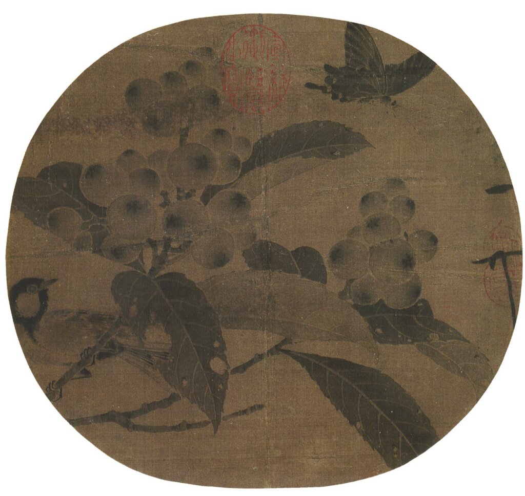 北宋徽宗〈枇杷山鳥〉紈扇，北京故宮藏。