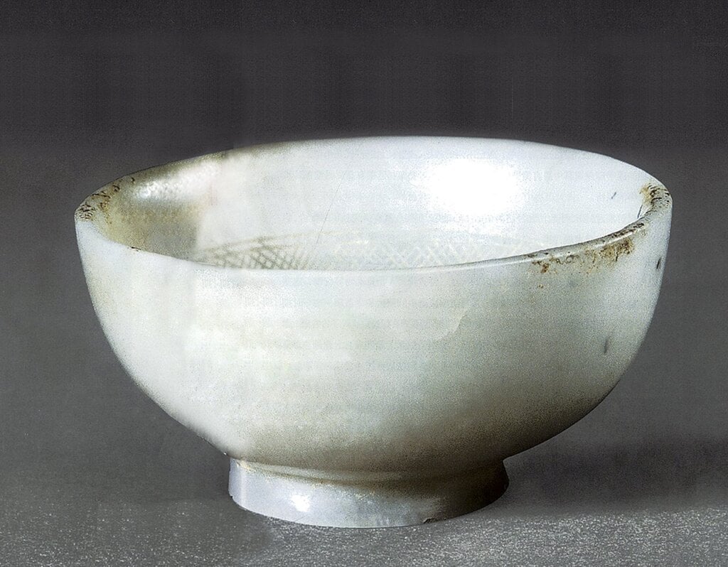 青玉茶碗。