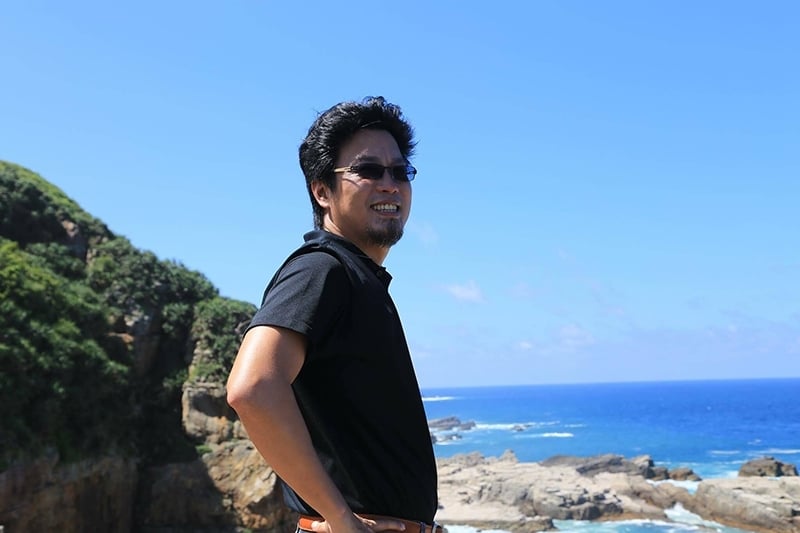 藝術家 梁震明
