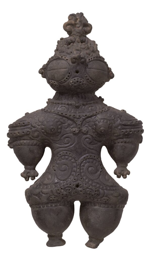 繩文時代晚期〈遮光器土偶〉，日本重要文化財，東京國立博物館藏。