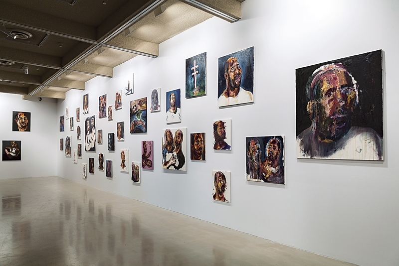蘇庫馬朗（Myuran Sukumaran）的「自畫像」系列（Self-Portraits）等作品展出一景。Credit: Document Photography 圖│Campbelltown Arts Centre