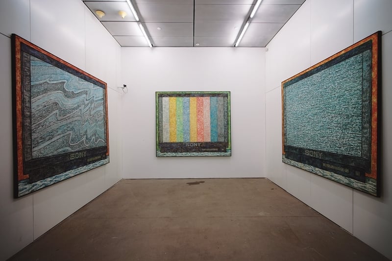 宋冬│「電視」系列 坦培拉、畫布，繪畫裝置 200x230cm（4pcs.） 1992 圖│上海外灘美術館