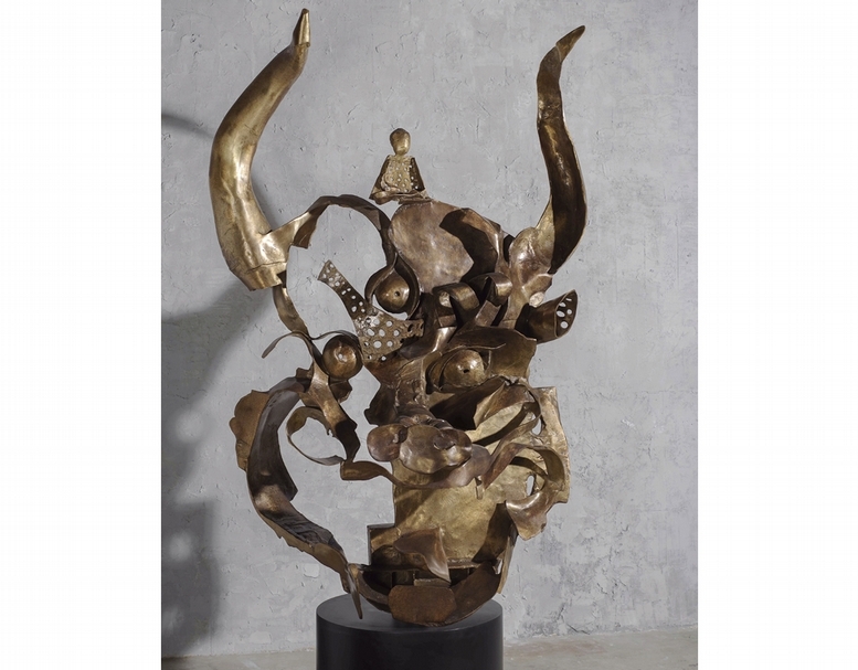 李光裕《威德》.銅.210×145×10 cm.2016。圖|采泥藝術