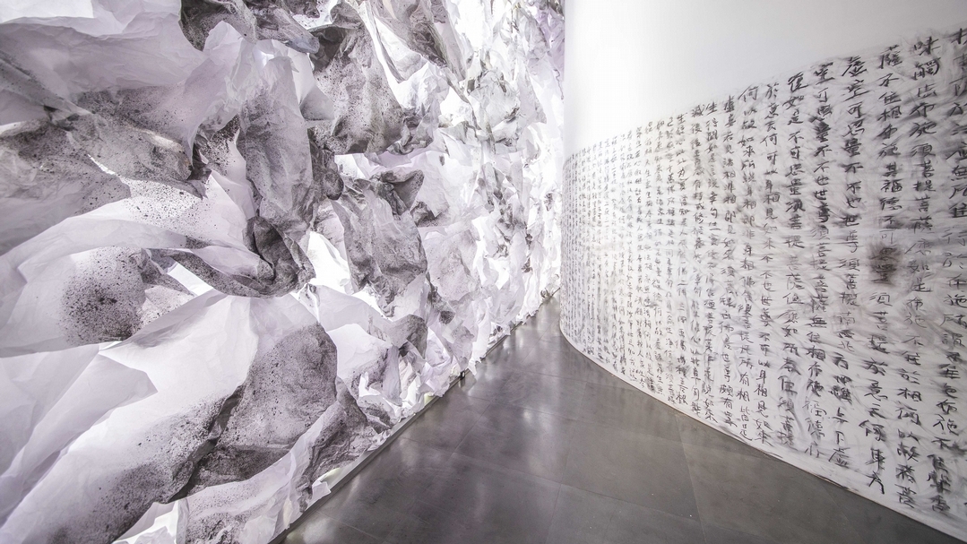 第13屆台新藝術獎大展，圖為蔡明亮《玄奘》展場一景。（台新銀行文化藝術基金會提供）