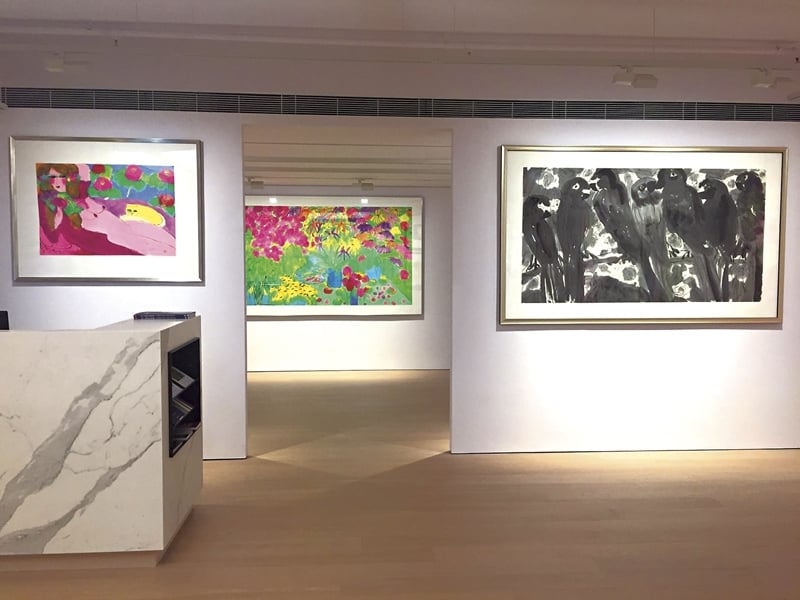 藝倡畫廊「丁雄泉：色彩交響曲」展覽現場。圖｜藝倡畫廊