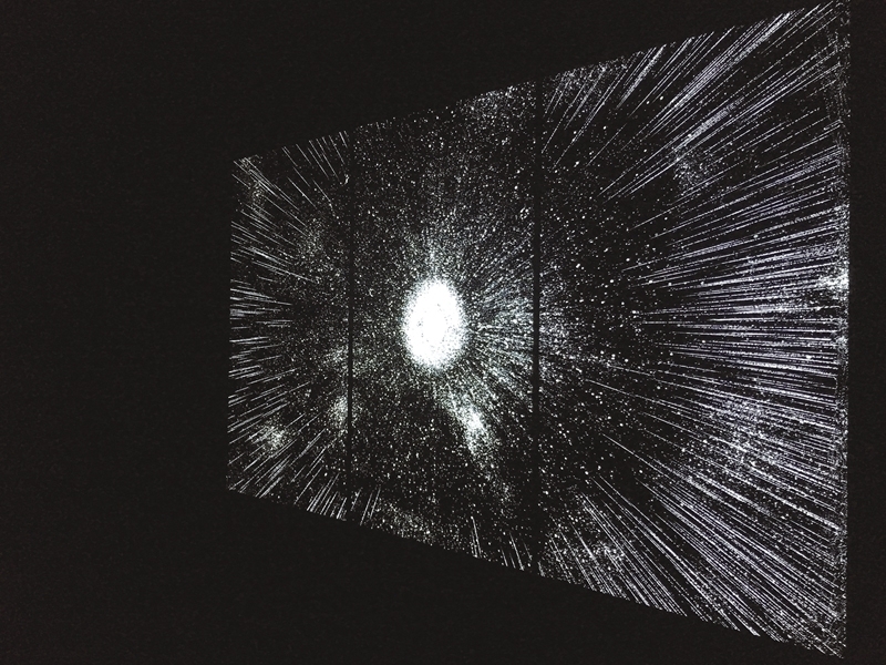 Leo Villareal《Particle Field》 (Triptych).144.8×255.3×11.4 cm.2017。攝影|張馥