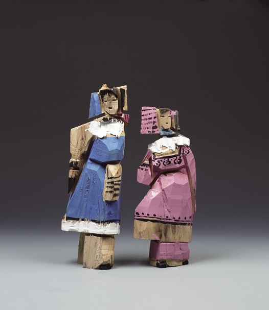 朱銘 人間系列 木雕 13×9×32cm/13.3×10.5×36.5cm 2005 圖片提供：長流美術館
