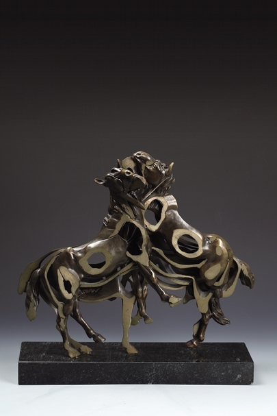 阿曼 Deux Chevaux 青銅 18×50×50cm 圖片提供：長流美術館