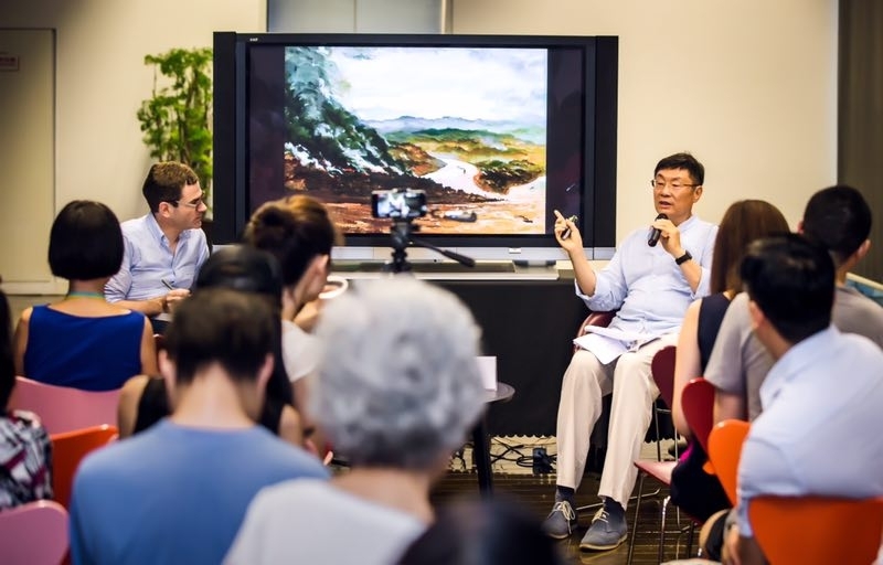 劉鋼在發表會及講座現場與觀眾互動。 ©海青PHOTO