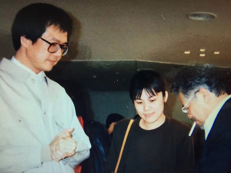 吳清友夫婦與夏陽。圖片提供：誠品畫廊