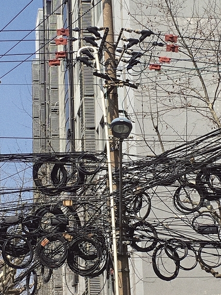 阮璽《走著橋》系列。圖片提供：阮義忠、阮璽