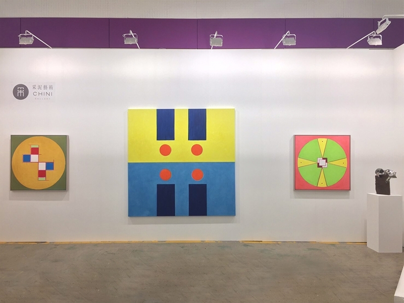 采泥藝術展位的霍剛作品。圖片提供:采泥藝術