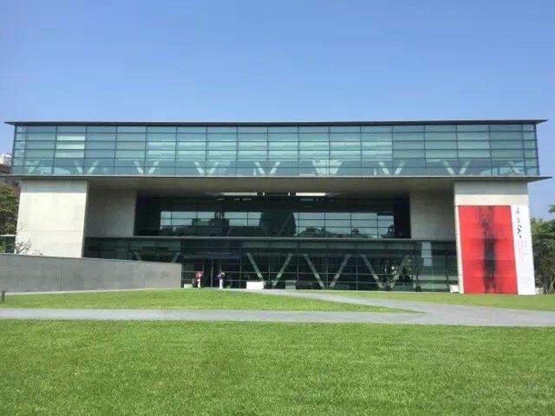 由亞洲大學現代美術館、趙無極基金會、元大文教基金會共同攜手主辦、蘇富比國際拍賣公司大力贊助的「無極之美：趙無極回顧展」。攝影｜簡秀枝
