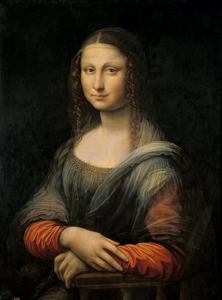 《蒙娜麗莎》摹本修復前．油彩胡桃木．76×57 cm．約 1503–06．西班牙馬德里普拉多美術館。