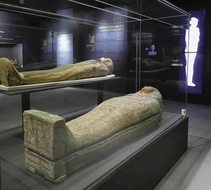 圖6 公元前600年〈來自艾赫米姆的祭司厄索魯〉。攝影╱王怡文。