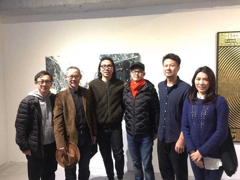 參展藝術家於開幕現場合照。圖片提供:新興藝術 XinXin art space