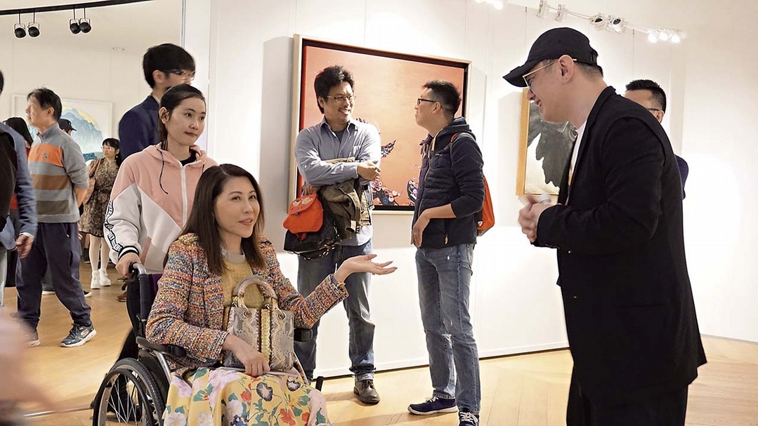 「藝義—為牠發聲」義展參觀者眾，是藝術圈第一次大規模的為動物義展。圖｜設藝之間