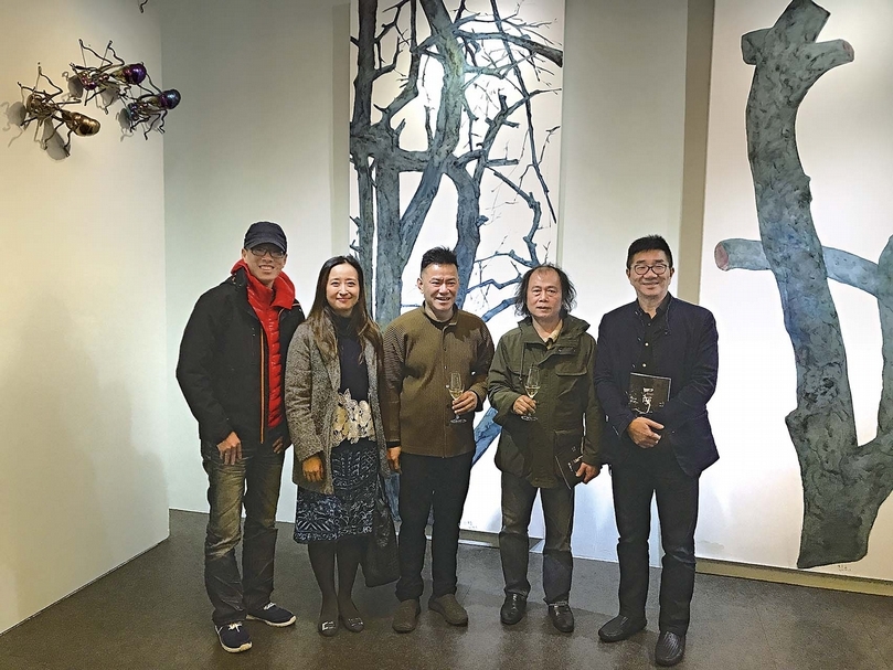 甫走馬上任的亞洲大學現代美術館長林羽婕，1月初受邀參加采泥藝術舉辦的中國藝術家陳志光首度在台的開幕個展。（攝影／陳意華）