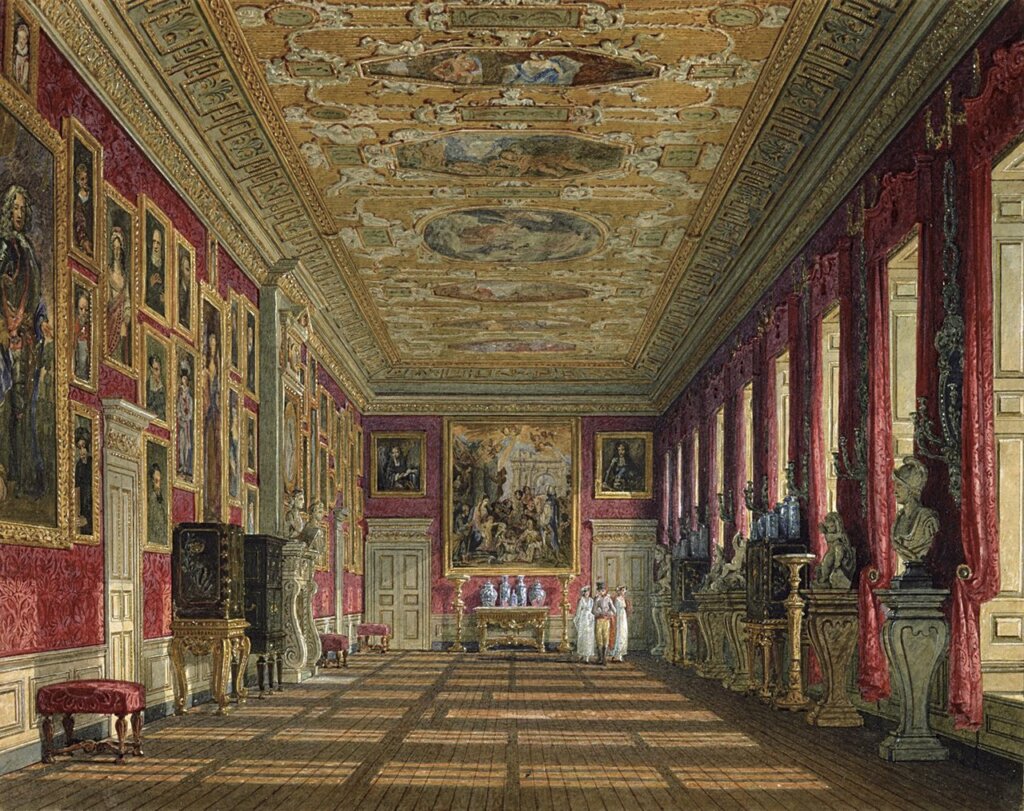 Charles Wild〈Kensington Palace, The King’s Gallery〉，皇家收藏協會（Royal Collection Trust）藏，畫面左方中間有幾個大櫃，即可能是中國外銷的款彩大櫃。圖／維基百科。