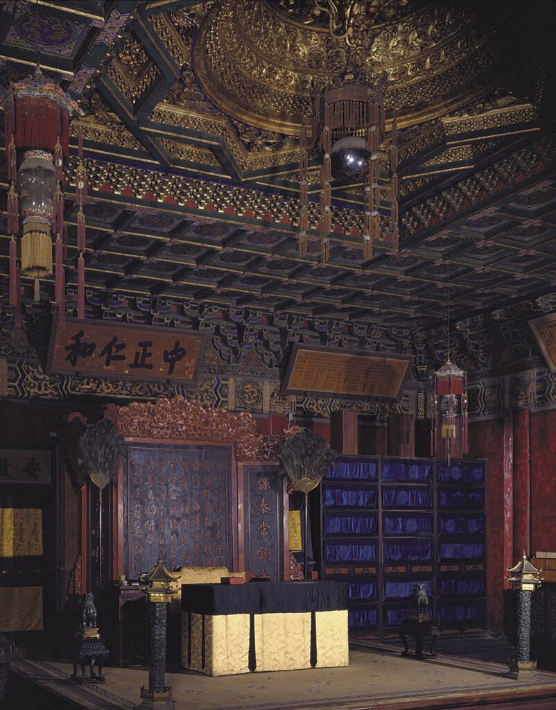 養心殿「明間」。