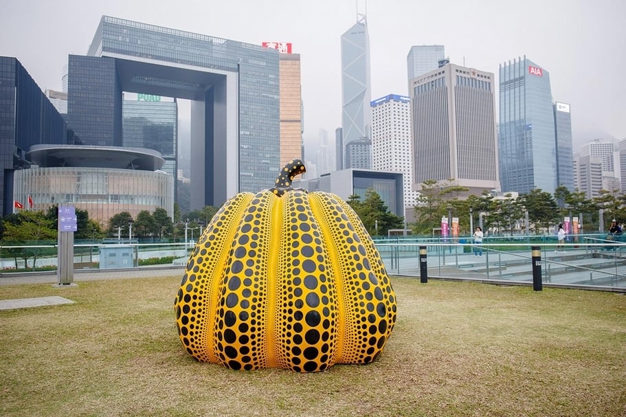 草間彌生（Yayoi Kusama）受到民眾們的歡迎的招牌南瓜作品《Pumpkin : big》。（香港藝術中心提供）
