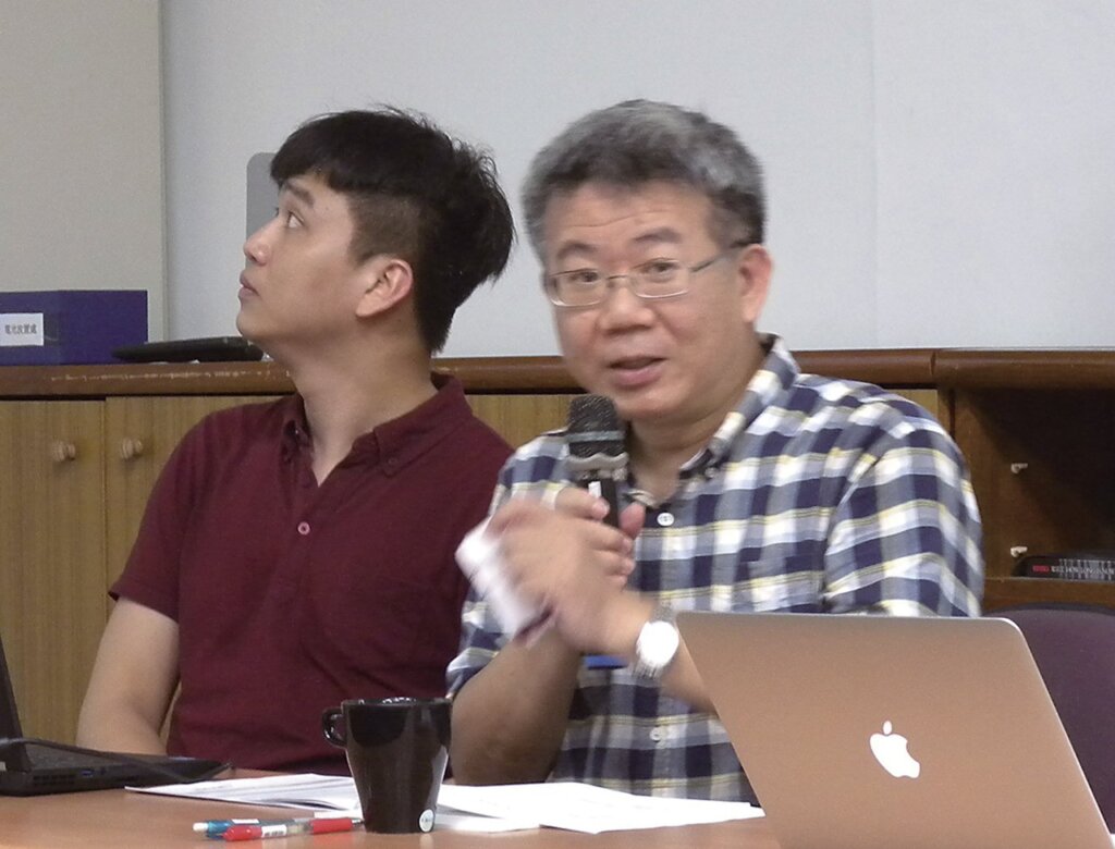 報告人顏世鉉。