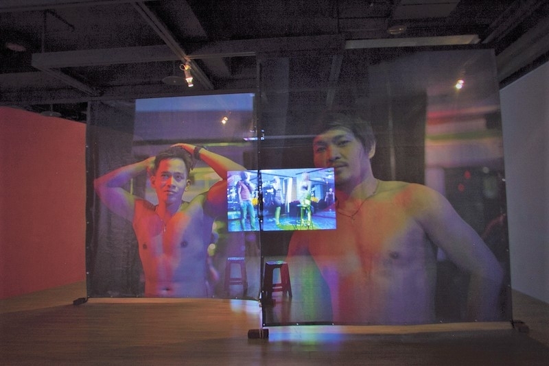 余政達於鳳甲美術館的個展「Tell Me What You Want」現場。（鳳甲美術館提供）