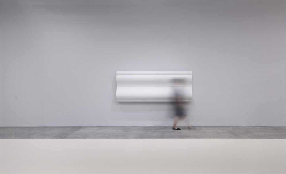 周育正，《刷新 #10》，壓克力顏料．木製結構，100x244x28cm，2018。（TKG+提供）