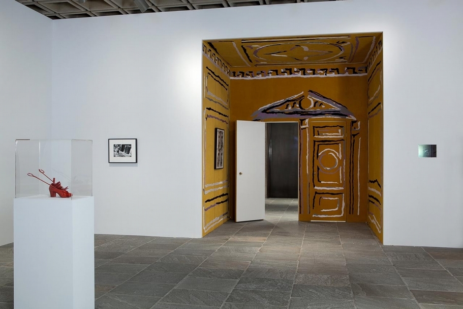 尼克.莫斯(Nick Mauss)於2012年惠特尼雙年展的作品現場。(303畫廊提供)