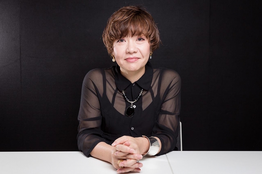 片岡真實（Mami Kataoka）為「日本當代藝術策展史與藝術機構發展歷程」之主講人。（春之文化基金會提供）
