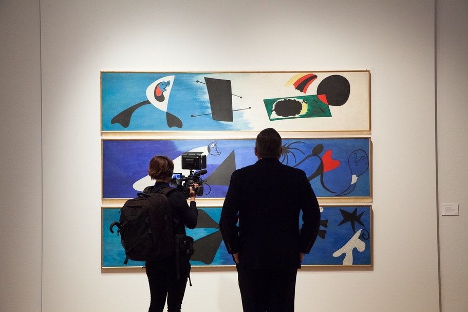 米羅（Joan Miró）的《Mural Ⅰ，Mural Ⅱ，MuralⅢ》，以1,750萬美元落槌。（佳士得提供）