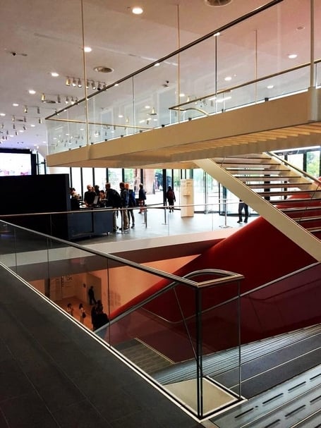 阿姆斯特丹市立美術館（Stedelijk Museum Amsterdam）內部一景。（簡秀枝提供）