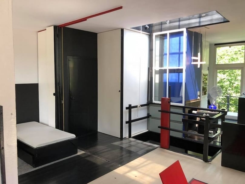 里特費爾德之施洛德住宅（Rietveld Schröeder House）內部陳設。（簡秀枝提供）