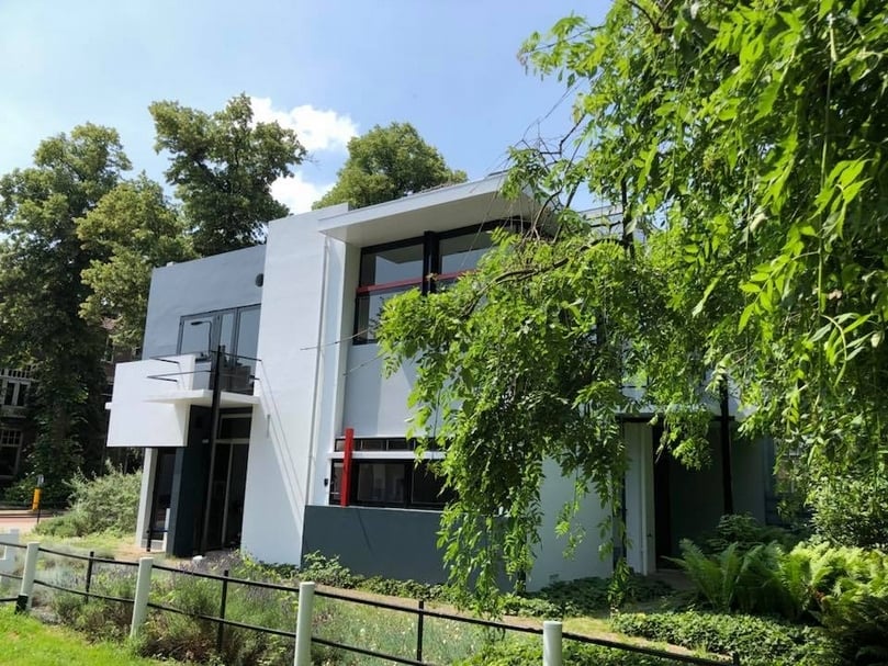 里特費爾德之施洛德住宅（Rietveld Schröeder House）外觀。（簡秀枝提供）