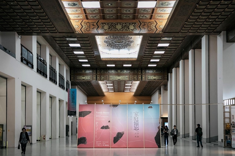 「家庭備忘——記憶與遷徙之島：東南亞新住民主題當代藝術展」展覽現場。（攝影／汪正翔，均勻製作提供