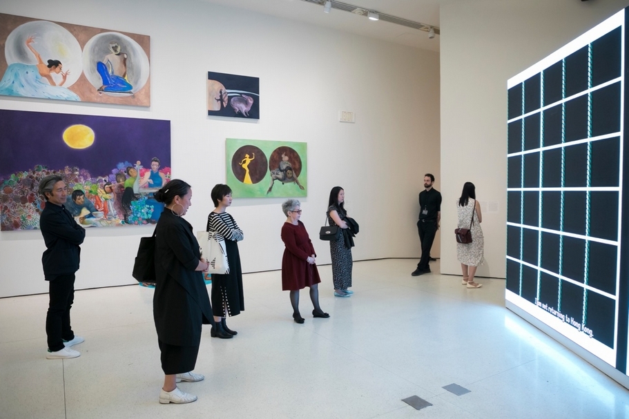 段建宇的作品《春江花月夜》於「單手拍掌」展覽現場。（攝影／Ben Hider）