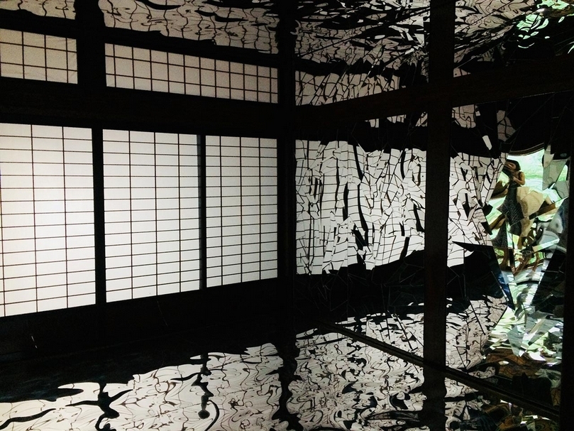 李昢（Lee Bul）《醫生之家》展覽現場。（攝影／凃倚佩）