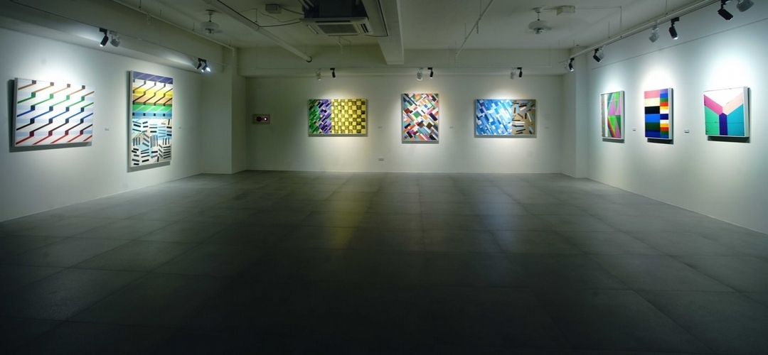 耿晧剛的作品於耘非凡美術館展出現場。(采泥藝術提供)