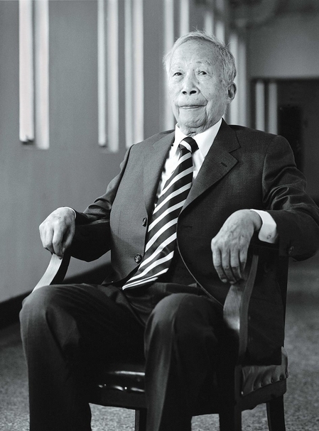 2007年90歲的王大閎。（攝影／鄒昌銘）