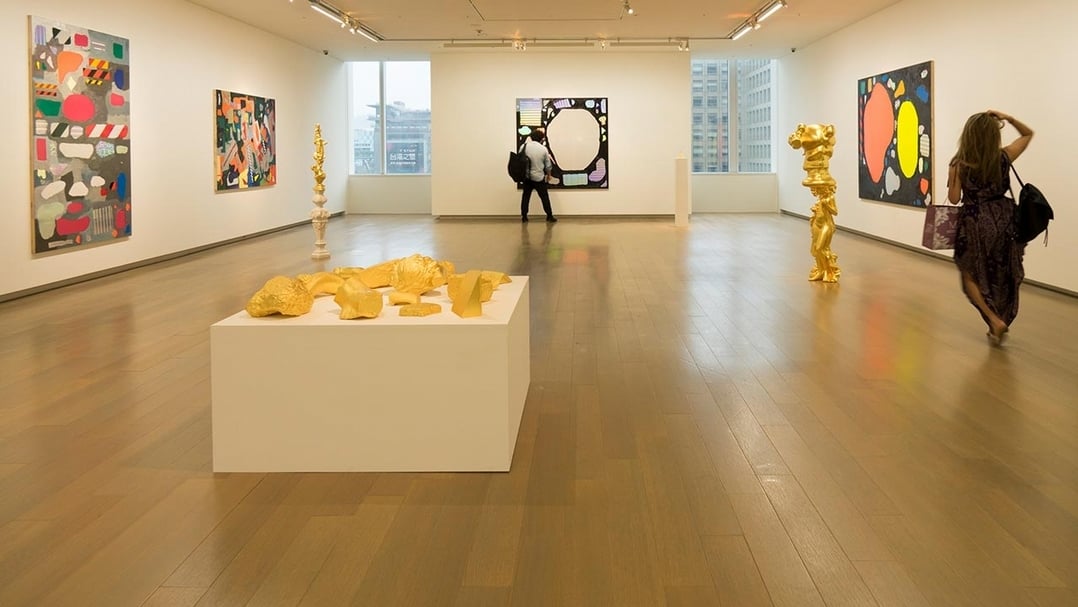 金氏徹平「浪漫的羈絆」展覽現場於台北誠品畫廊。（誠品畫廊提供）
