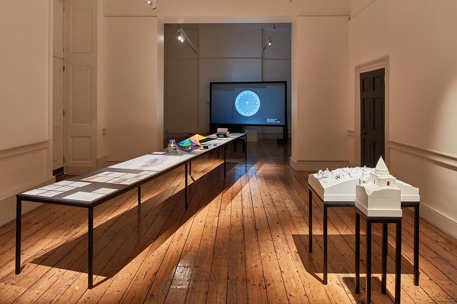 2018年倫敦設計雙年展（London Design Biennale）英國館展出現場。（©Ed Reeve，LDB提供）