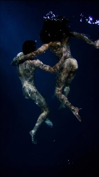 首次藏家收藏展聚焦在錄像藝術，比爾．維歐拉（Bill Viola）2005年作品《Becoming Light》。 （台北國際藝術博覽會提供）