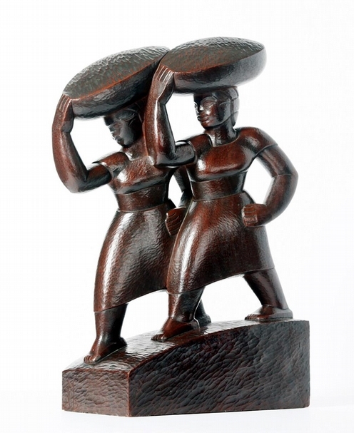 艾德娜．曼雷（Edna Manley）《市場婦女》（Market Women），木雕，h50.8cm，1936。（©museum.spelman.edu）