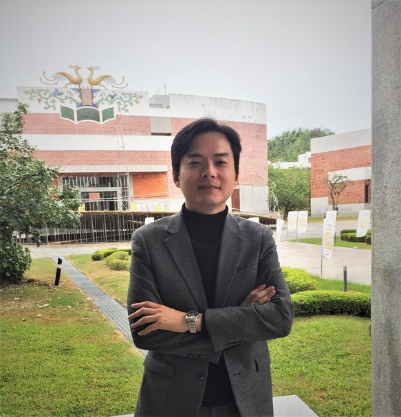 蔣伯欣老師籌劃此次「1970-1980年代的韓國藝術：互動與衝突」講座。（攝影／李孟學）