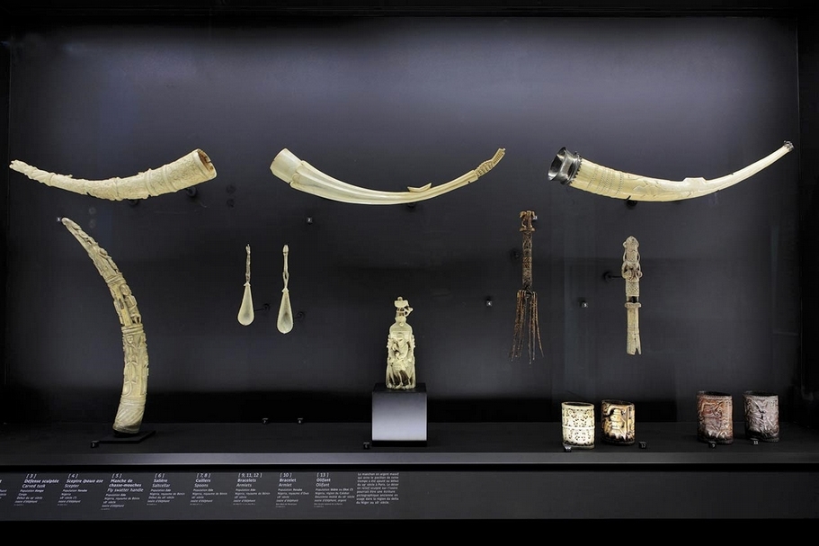 布朗利河岸-席哈克博物館（Quai Branly-Musée Jacques Chirac）非洲文物展區，2013年1月。（© musée du quai Branly - Jacques Chirac，攝影／Cyril Zannettacci）